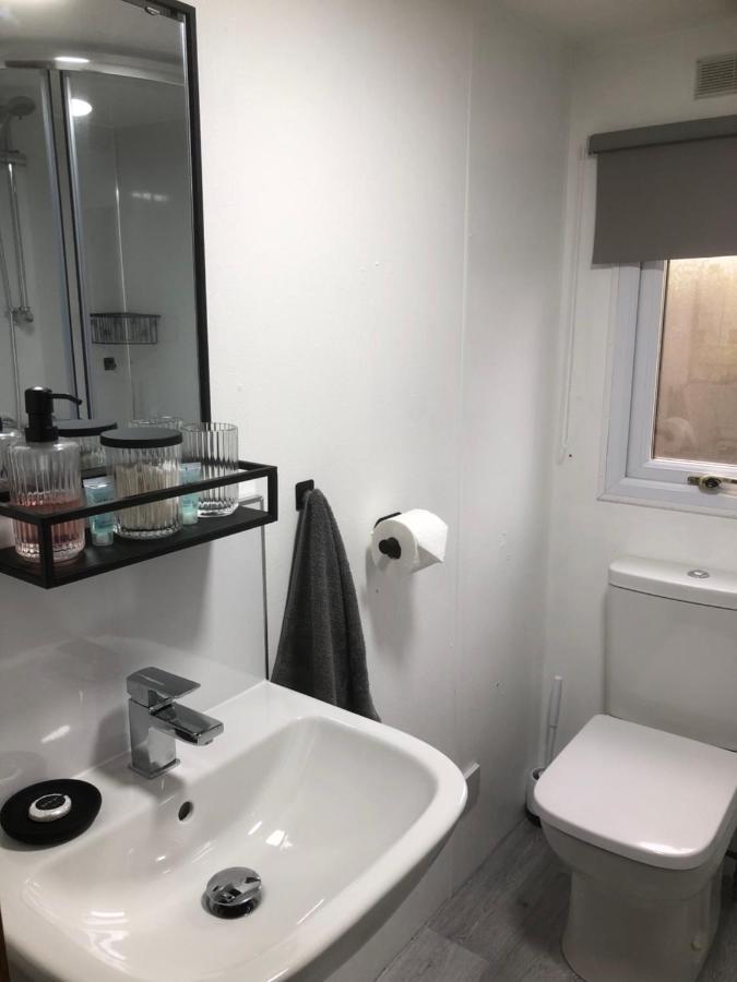8F Lakeside Lodge Caer Beris Builth Wells - No Tradesman Εξωτερικό φωτογραφία